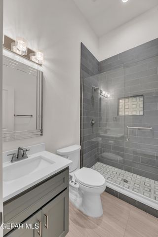 3912 LAS VEGAS Drive, El Paso, TX 79902