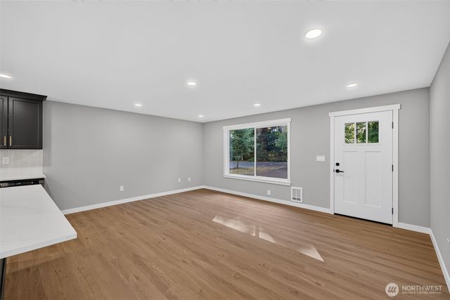 5408 240th Street SW, Mountlake Terrace, WA 98043