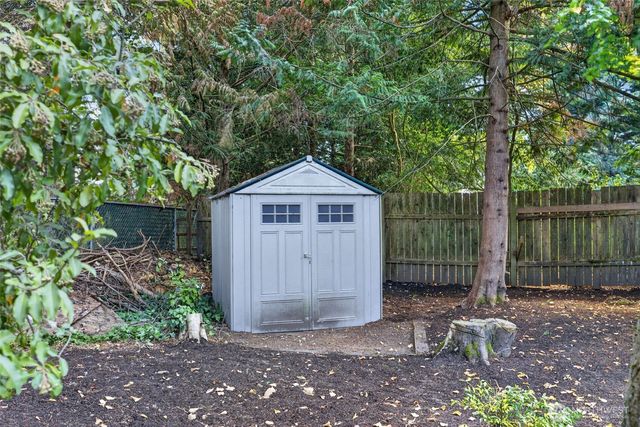 5408 240th Street SW, Mountlake Terrace, WA 98043
