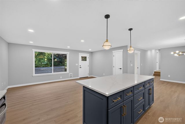 5408 240th Street SW, Mountlake Terrace, WA 98043