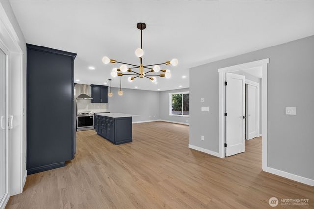 5408 240th Street SW, Mountlake Terrace, WA 98043