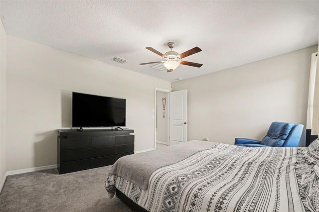 5067 SABLE CHIME DR, Wimauma, FL 33598