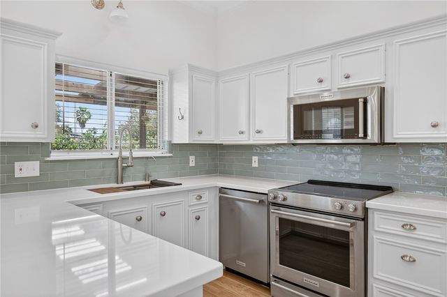 14901 Dasmarinas Dr, Corpus Christi, TX 78418