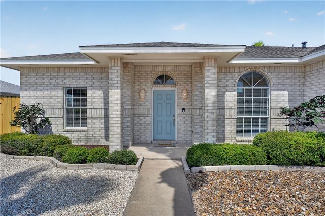14901 Dasmarinas Dr, Corpus Christi, TX 78418