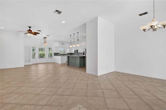 14901 Dasmarinas Dr, Corpus Christi, TX 78418