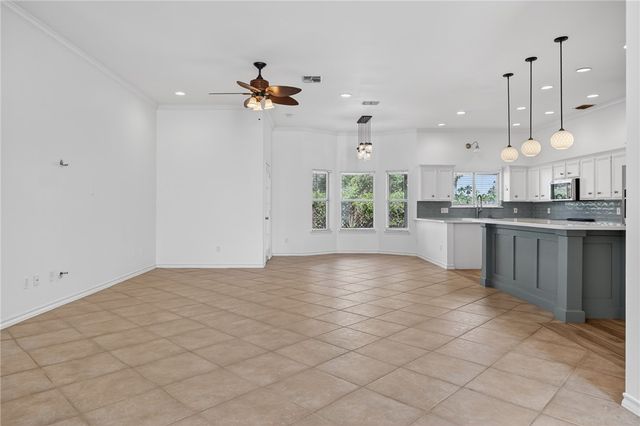 14901 Dasmarinas Dr, Corpus Christi, TX 78418
