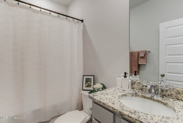 17762 Kelso Drive, D'iberville, MS 39540