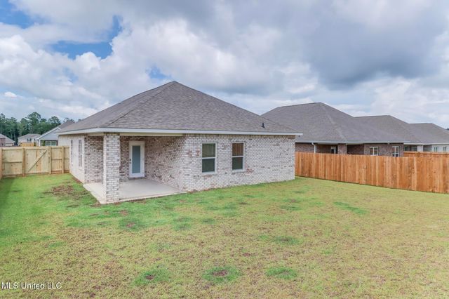 17762 Kelso Drive, D'iberville, MS 39540