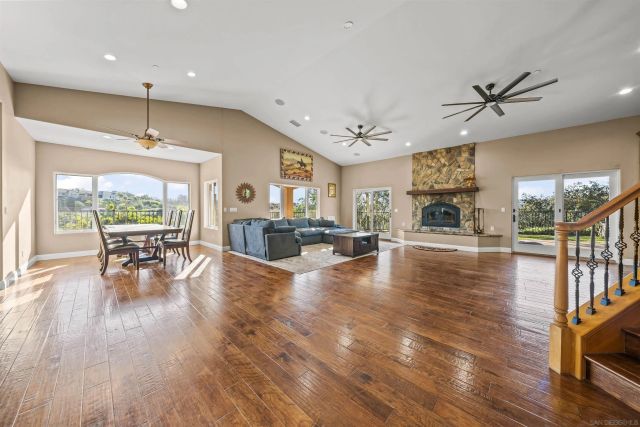 16951 Old Coach Rd, Poway, CA 92064