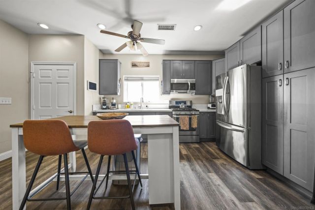 16951 Old Coach Rd, Poway, CA 92064