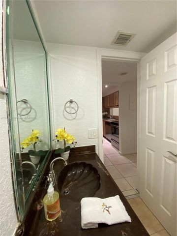 8520 SW 133rd Ave Rd 309, Miami, FL 33183