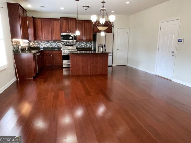 1408 Saphire Drive, Mcdonough, GA 30252