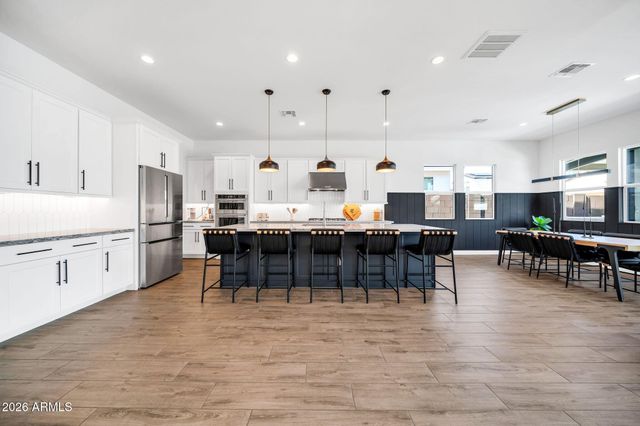 17208 W MOUNTAINAIR Street, Surprise, AZ 85388