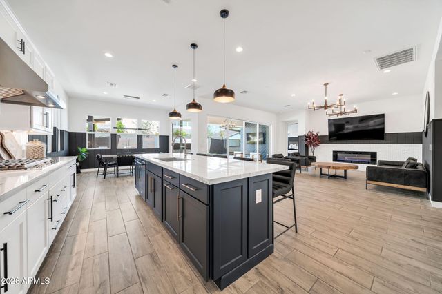 17208 W MOUNTAINAIR Street, Surprise, AZ 85388