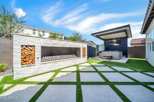 17208 W MOUNTAINAIR Street, Surprise, AZ 85388