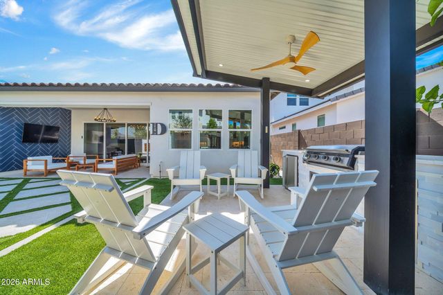 17208 W MOUNTAINAIR Street, Surprise, AZ 85388