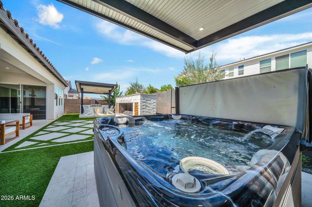 17208 W MOUNTAINAIR Street, Surprise, AZ 85388