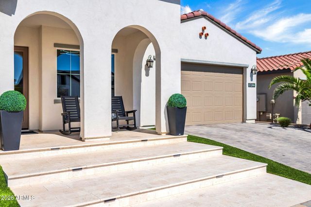 17208 W MOUNTAINAIR Street, Surprise, AZ 85388