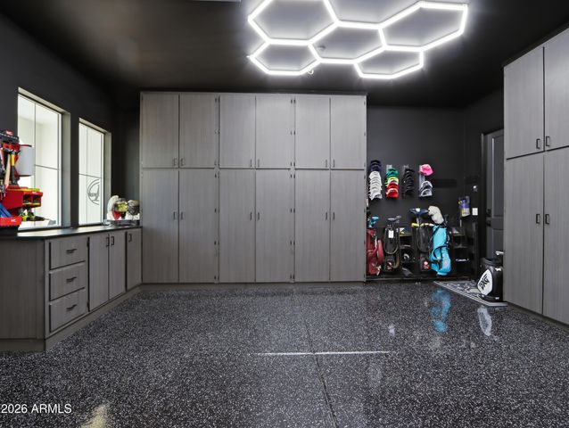 17208 W MOUNTAINAIR Street, Surprise, AZ 85388