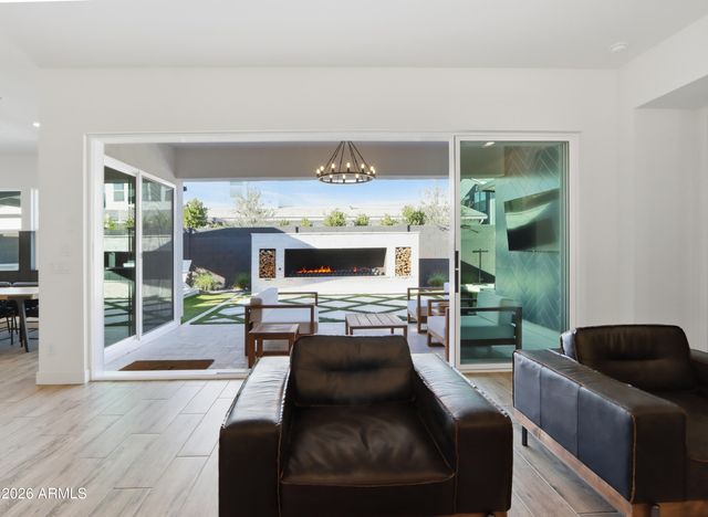 17208 W MOUNTAINAIR Street, Surprise, AZ 85388