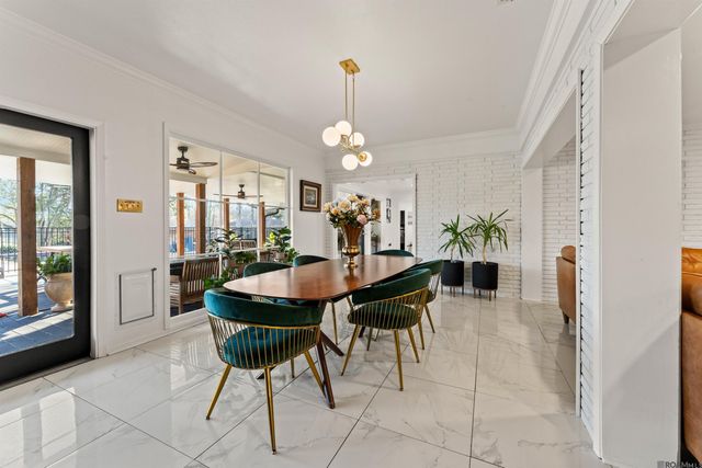 8720 W Fairway Dr, Baton Rouge, LA 70809