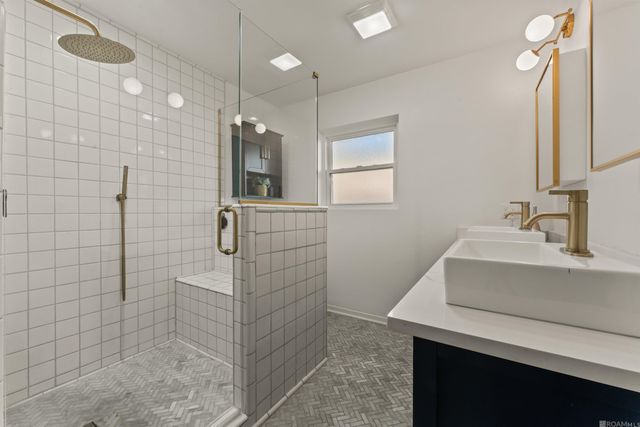 8720 W Fairway Dr, Baton Rouge, LA 70809