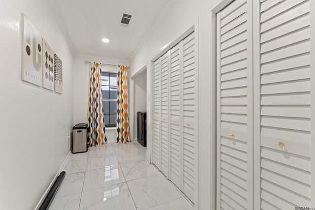 8720 W Fairway Dr, Baton Rouge, LA 70809