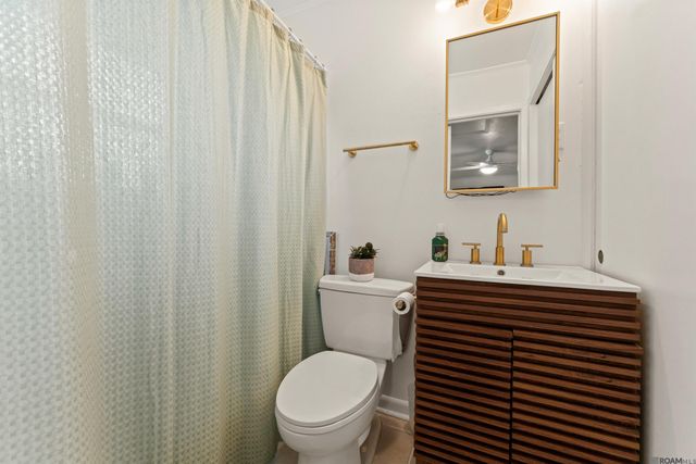 8720 W Fairway Dr, Baton Rouge, LA 70809