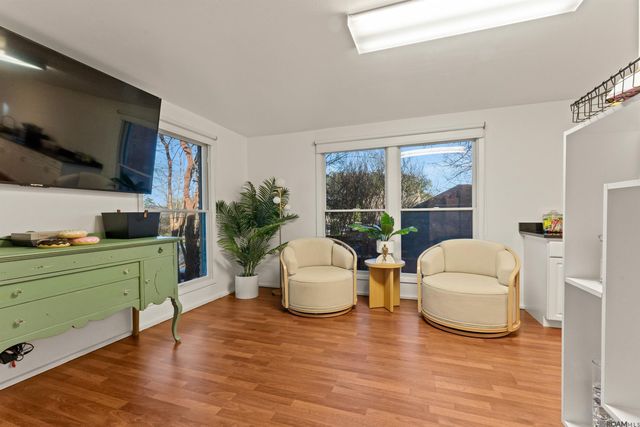 8720 W Fairway Dr, Baton Rouge, LA 70809