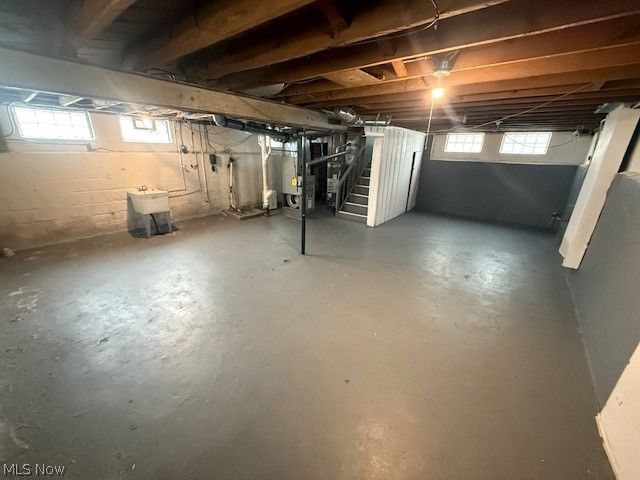 4377 Ingleside Road, Warrensville Heights, OH 44128