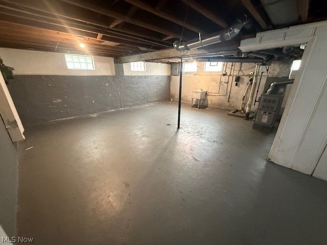 4377 Ingleside Road, Warrensville Heights, OH 44128