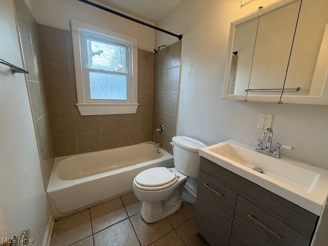 4377 Ingleside Road, Warrensville Heights, OH 44128