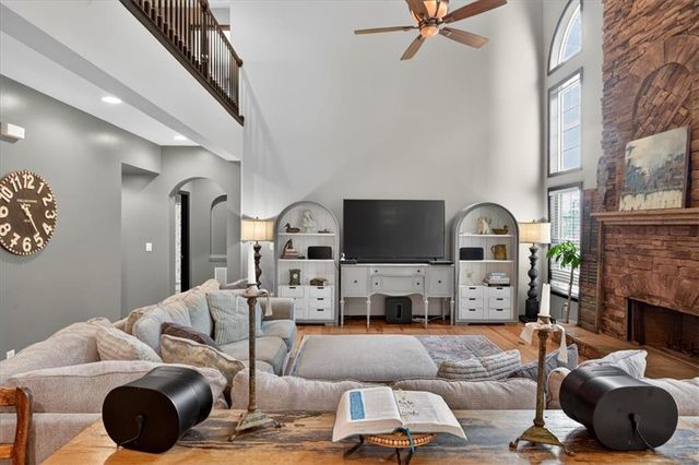 200 White Cloud Run, Canton, GA 30114