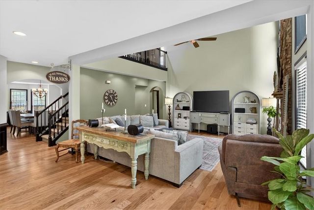200 White Cloud Run, Canton, GA 30114