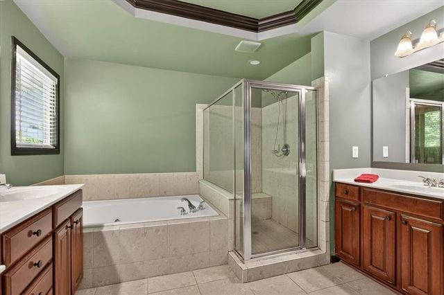 200 White Cloud Run, Canton, GA 30114