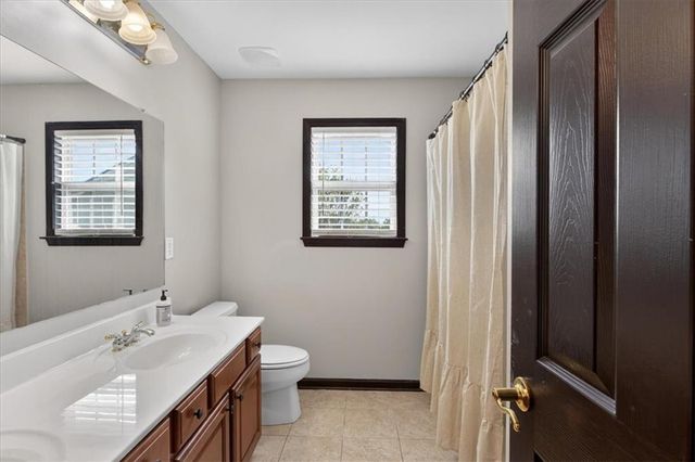 200 White Cloud Run, Canton, GA 30114