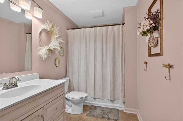 200 White Cloud Run, Canton, GA 30114