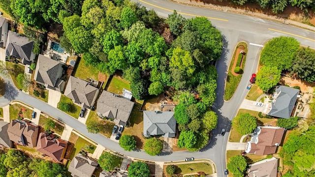 200 White Cloud Run, Canton, GA 30114
