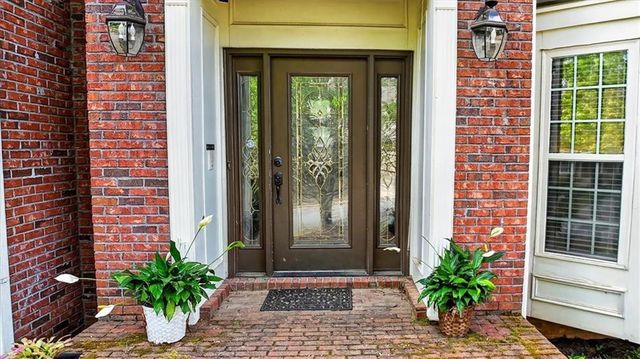 200 White Cloud Run, Canton, GA 30114