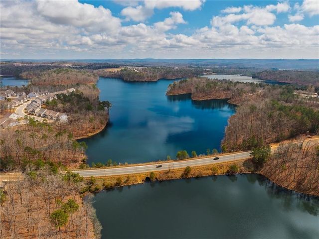 200 White Cloud Run, Canton, GA 30114