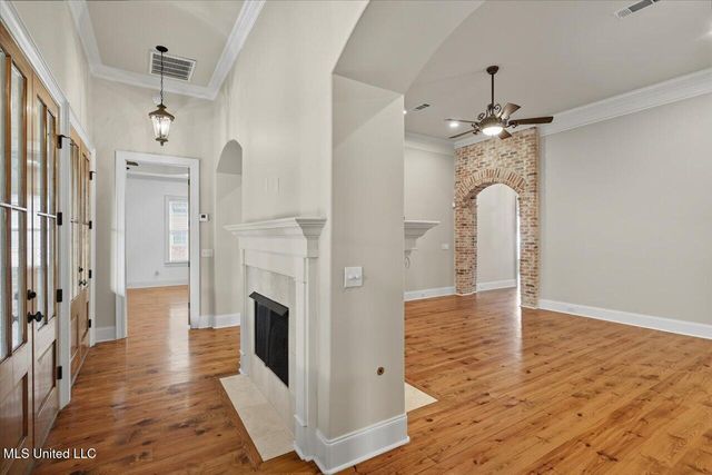 422 Summerville Drive, Madison, MS 39110