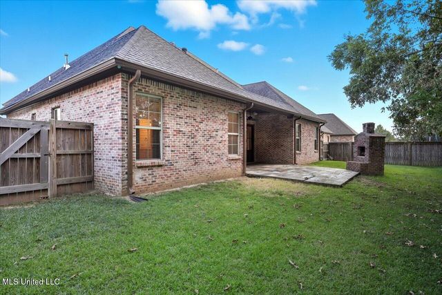 422 Summerville Drive, Madison, MS 39110