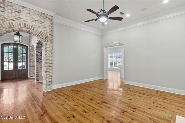 422 Summerville Drive, Madison, MS 39110