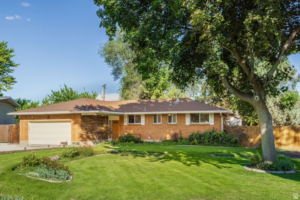 6284 S JAMESTOWN CIR, Murray, UT 84121 — photo 2