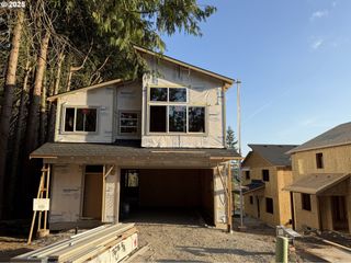 2360 Nw 3rd St, Gresham, OR 97030