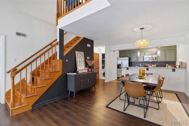 4235 W Pine Boulevard 3, St Louis, MO 63108