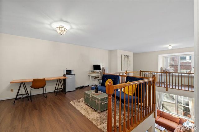 4235 W Pine Boulevard 3, St Louis, MO 63108