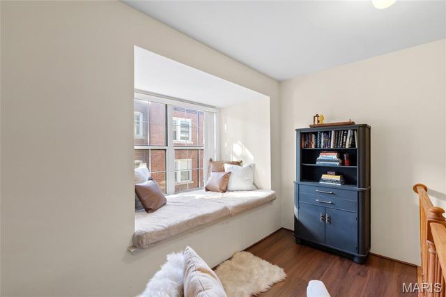 4235 W Pine Boulevard 3, St Louis, MO 63108