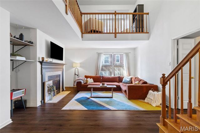 4235 W Pine Boulevard 3, St Louis, MO 63108