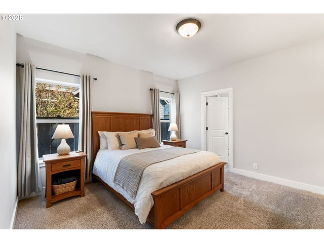 346 RIVER LOOP 1, Eugene, OR 97404